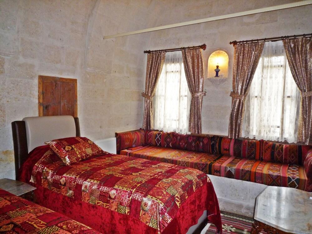 Cave Konak Cappadocia- Special Category 어굽 외부 사진